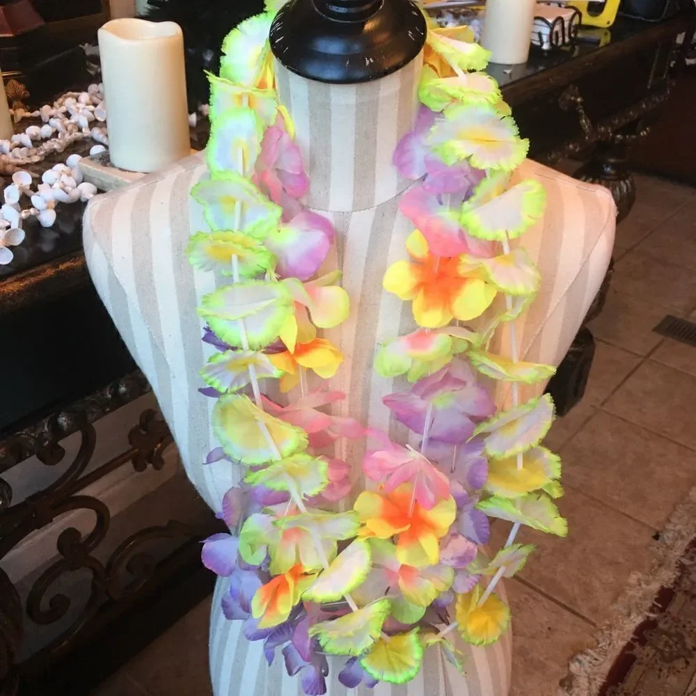 N/A hawaiian luau
